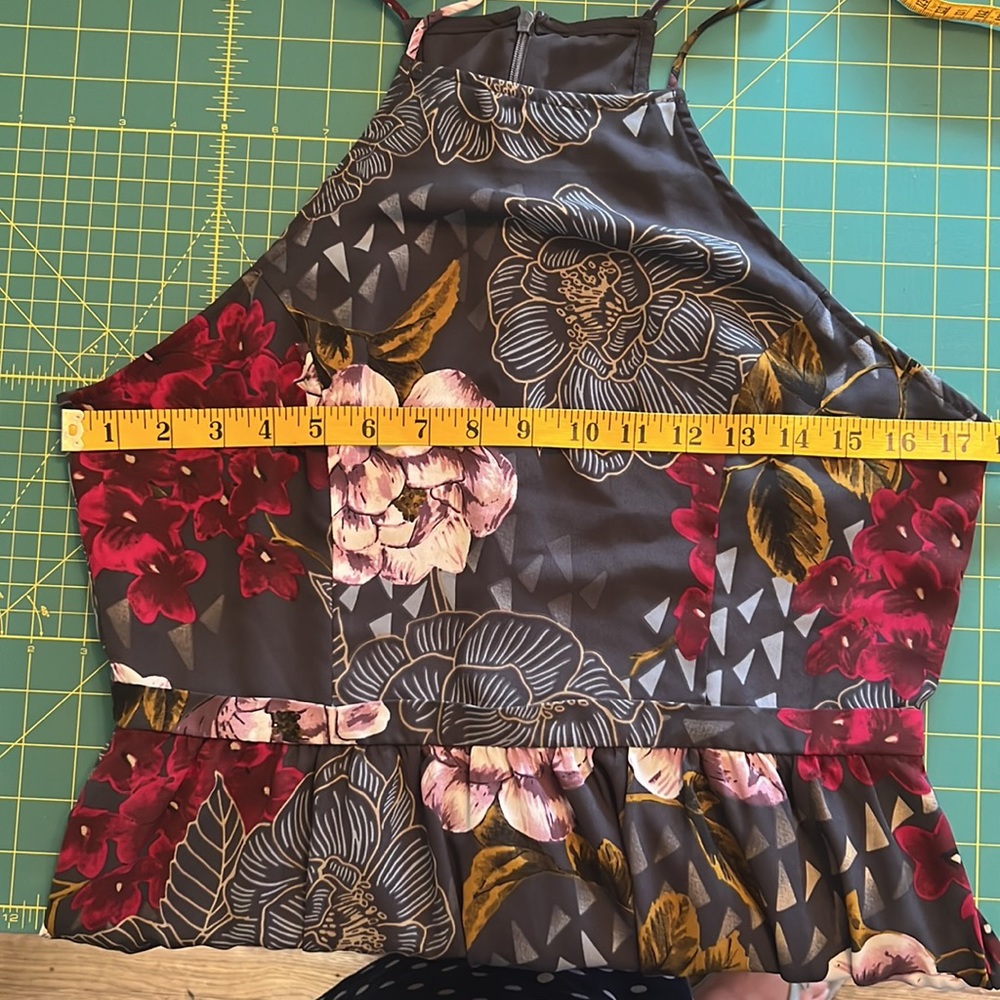 EVERLY High Neck Halter Midi Floral Dress Size Large - Picture 14 of 15